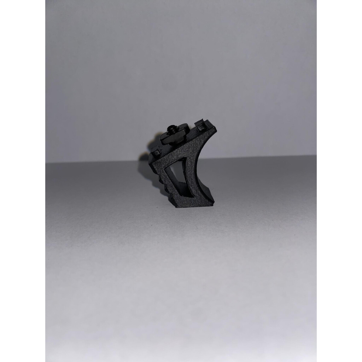 3D-Print M-LOK Mini Finger Grip