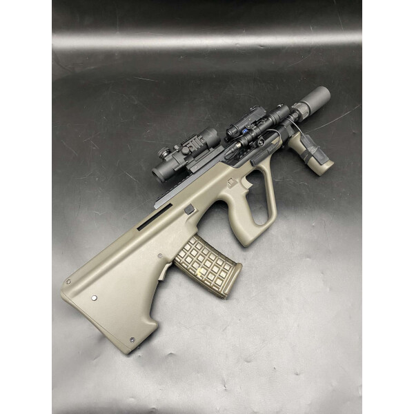 Airsofter One of One Jing Gong AUG A3 XS Commando (Olive)